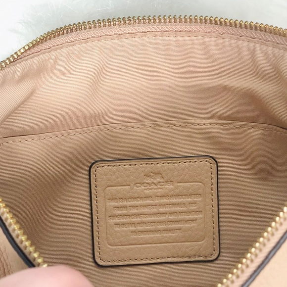 Coach Leather Crossbody Clutch Handbag Purse Gold - Picture 8 of 10